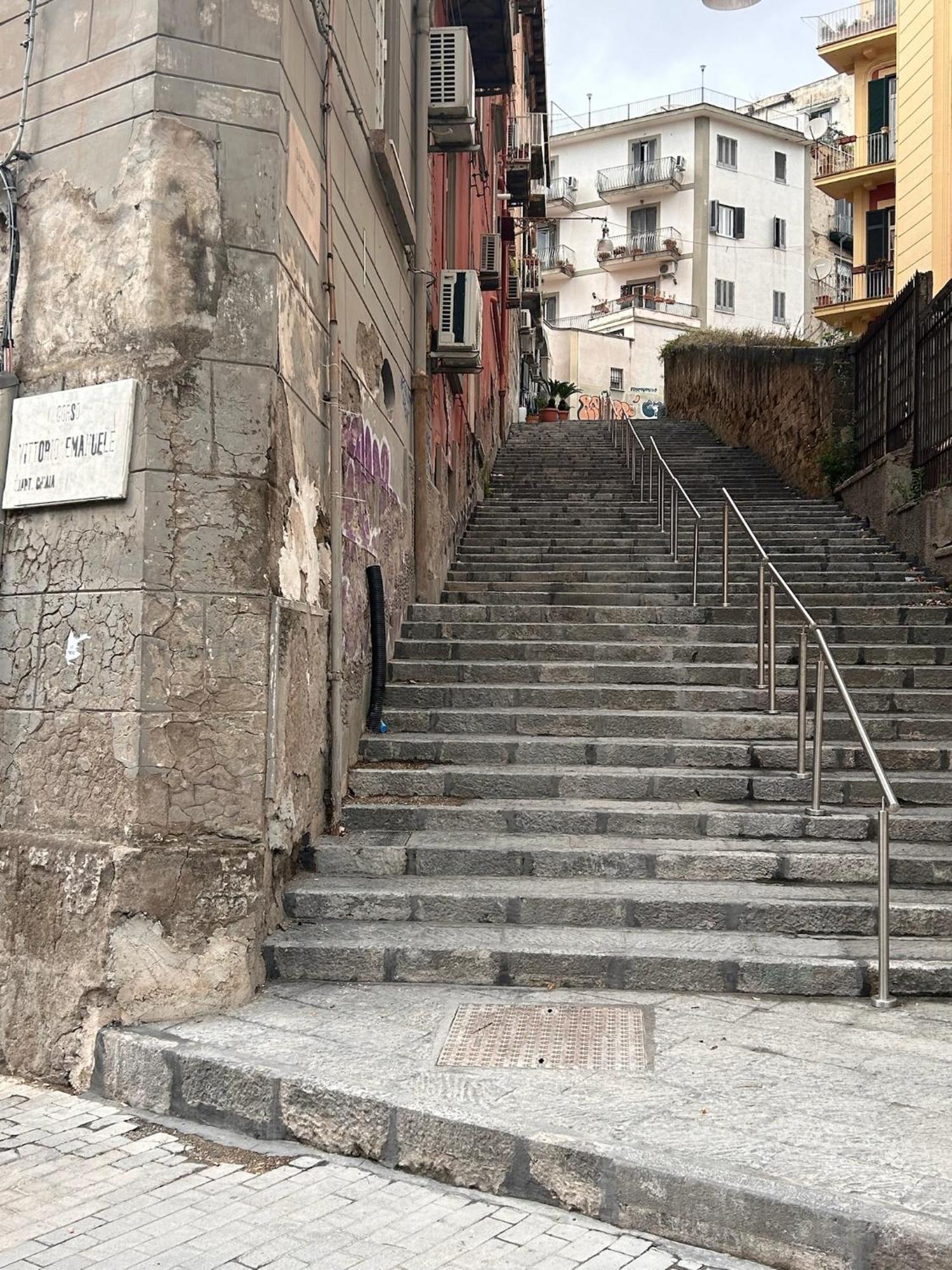 Intero Alloggio - Chiaia Napoli Dış mekan fotoğraf